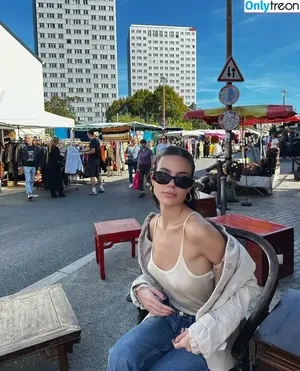 Ella Mendelsohn / ellamendelsohn nude photo #0176