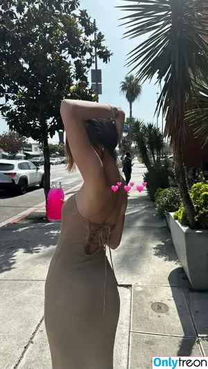 Ella Mendelsohn / ellamendelsohn nude photo #0272