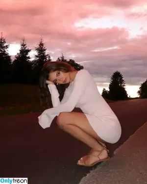Ella Mendelsohn / ellamendelsohn nude photo #0292