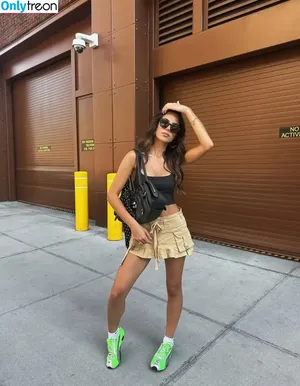 Ella Mendelsohn / ellamendelsohn nude photo #1503