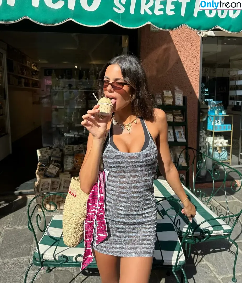 Ella Mendelsohn nude photo #1687 (ellamendelsohn)