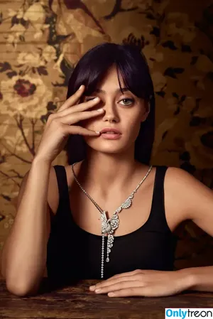 Ella Purnell / GRAYLINGPURNELL / ella_purnell nude photo #0293