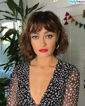 Ella Purnell / GRAYLINGPURNELL / ella_purnell nude photo #0422