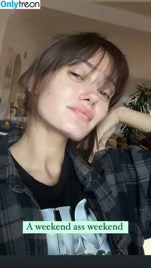 Ella Purnell / GRAYLINGPURNELL / ella_purnell nude photo #0603