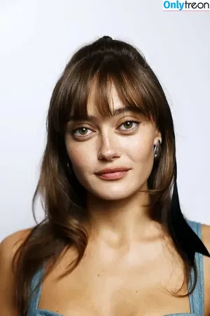 Ella Purnell / GRAYLINGPURNELL / ella_purnell nude photo #0849