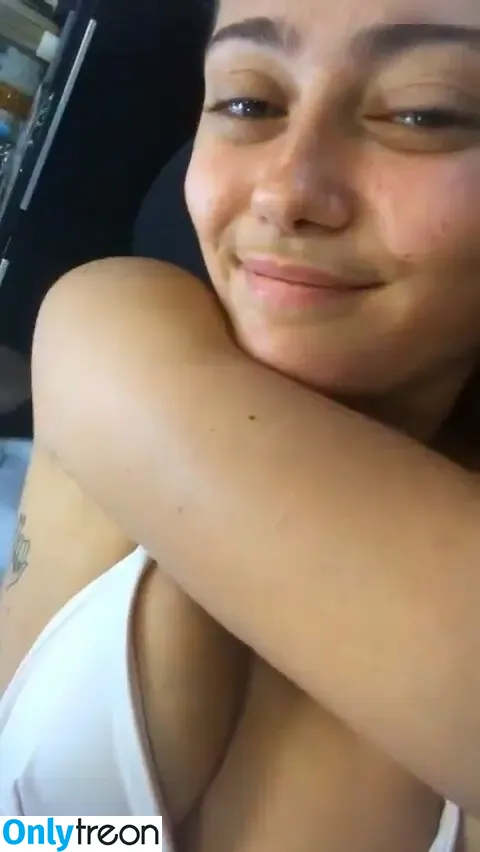 Ella Purnell nude photo #0309 (GRAYLINGPURNELL / ella_purnell)