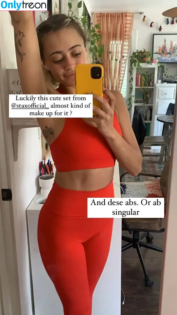 Ella Purnell nude photo #0356 (GRAYLINGPURNELL / ella_purnell)