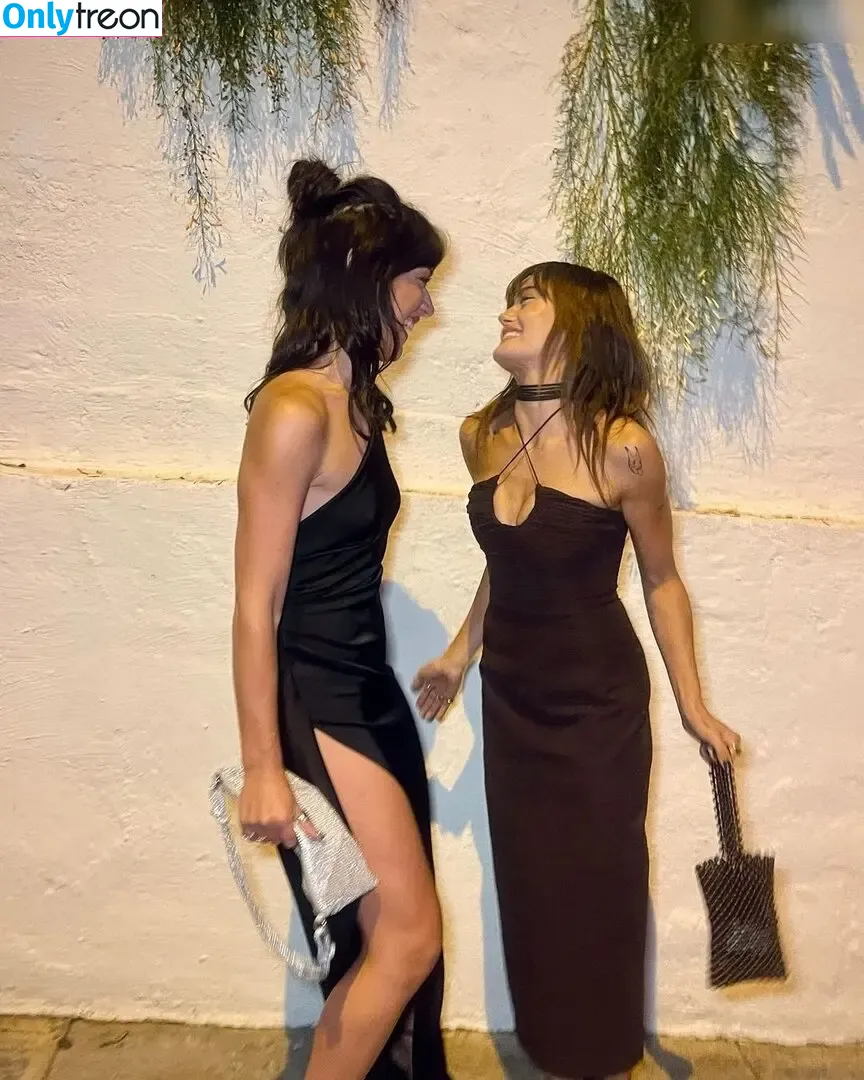 Ella Purnell nude photo #0492 (GRAYLINGPURNELL / ella_purnell)