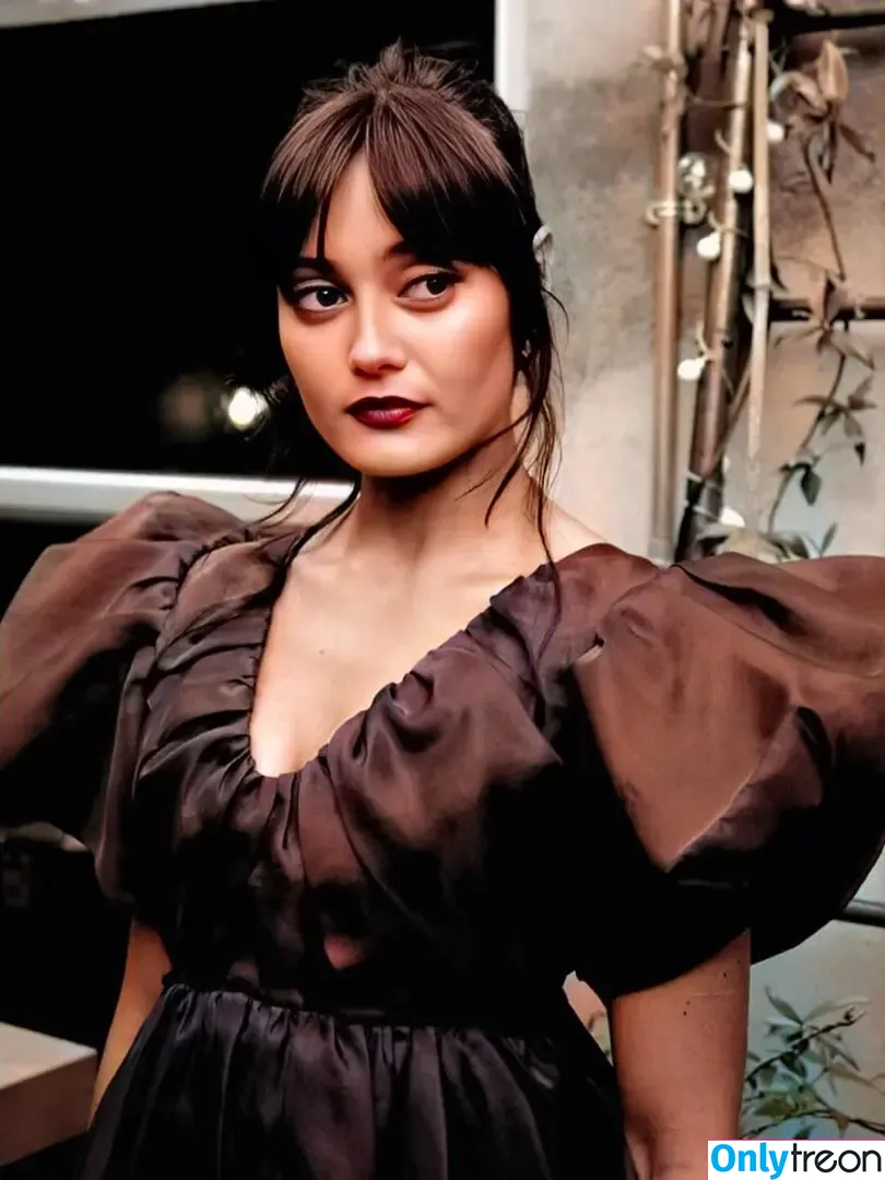 Ella Purnell nude photo #0842 (GRAYLINGPURNELL / ella_purnell)