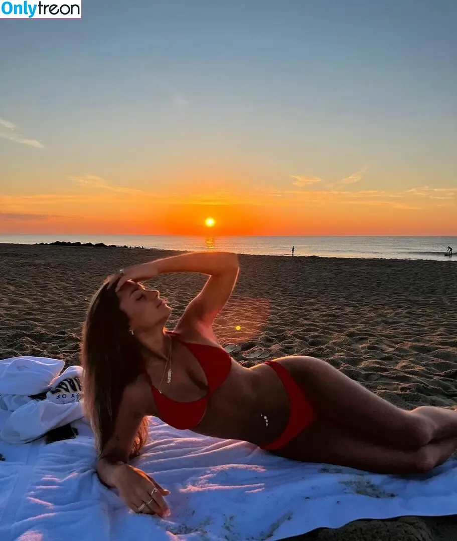 ellaagrantt nude photo #0055 (ellaagrantt)