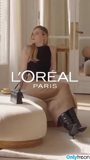 Elle Fanning / ellefanning nude photo #2874