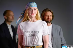 Elle Fanning / ellefanning nude photo #2954