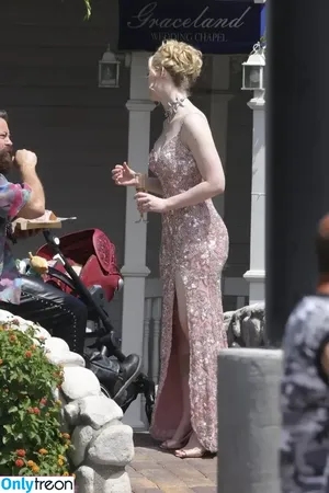Elle Fanning / ellefanning nude photo #2994