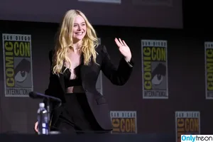 Elle Fanning / ellefanning nude photo #3016