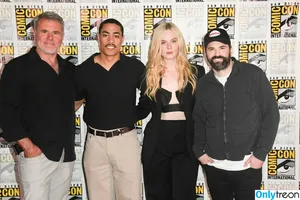 Elle Fanning / ellefanning nude photo #3025