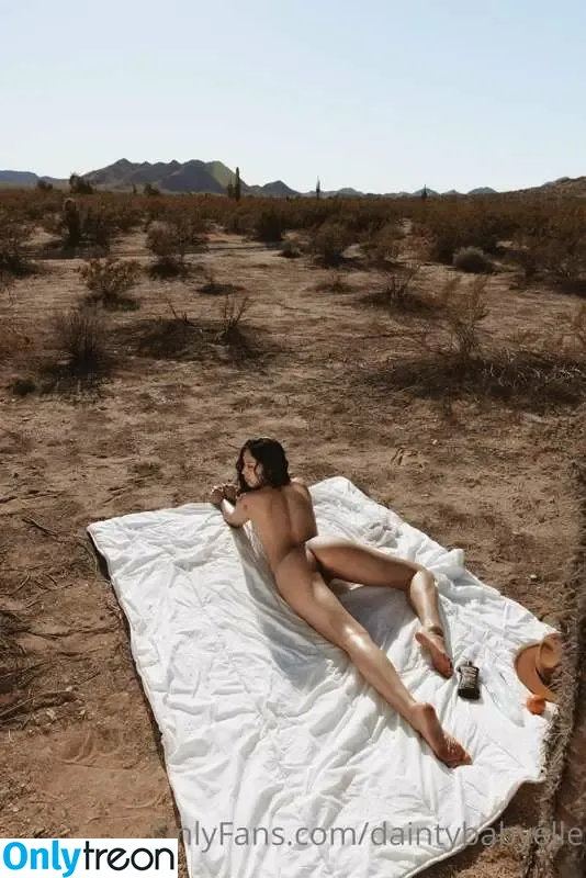 Elle Lee nude photo #0102 (daintybabyelle / elleleeofficial)