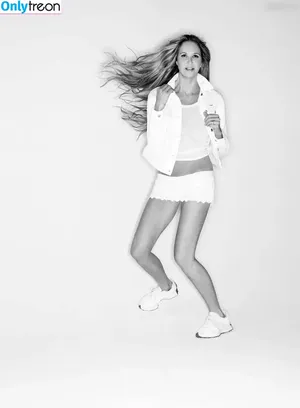 Elle Macpherson / ElleMacpherson nude photo #0263