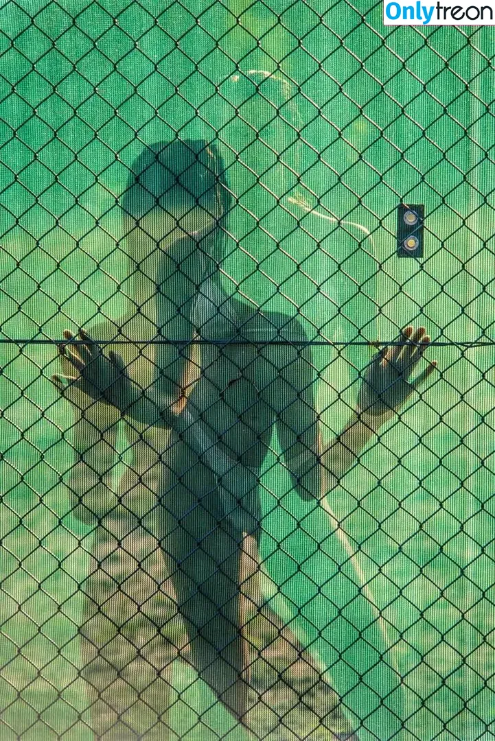 Elle Macpherson nude photo #0312 (ElleMacpherson)
