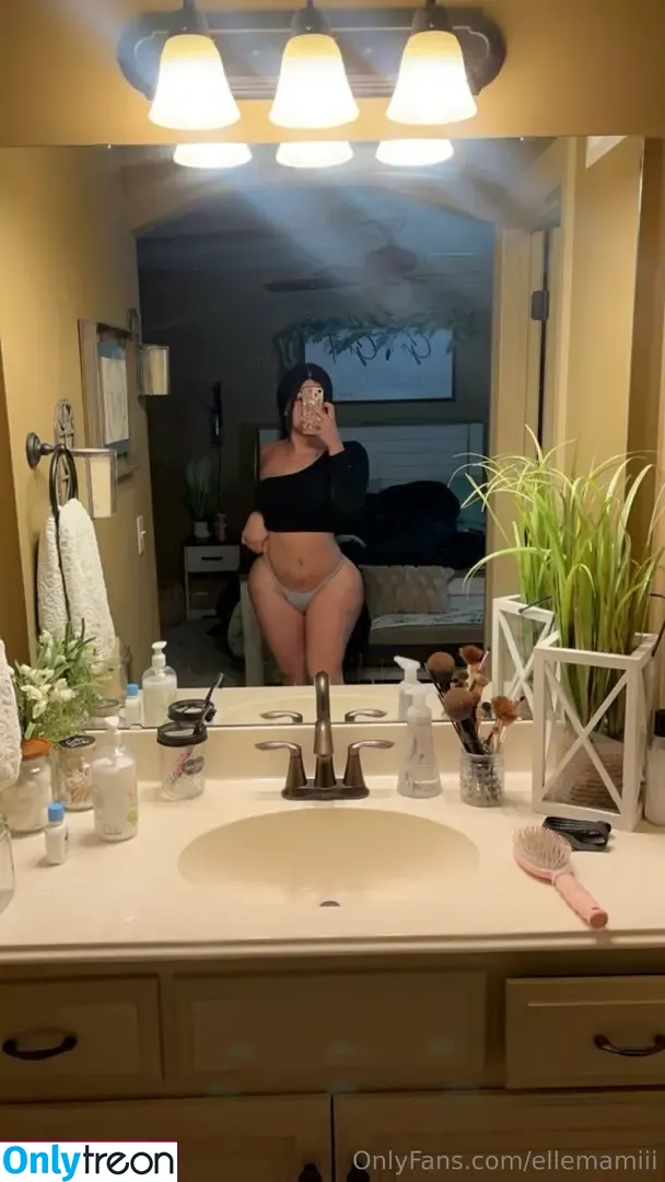 ellemamiii nude photo #0045 (_elimamiii)