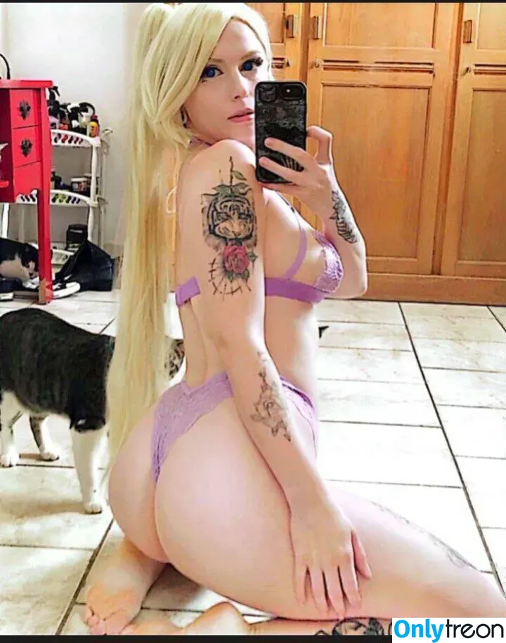 Ellen Natalia nude photo #0032 (ellennatalia__)