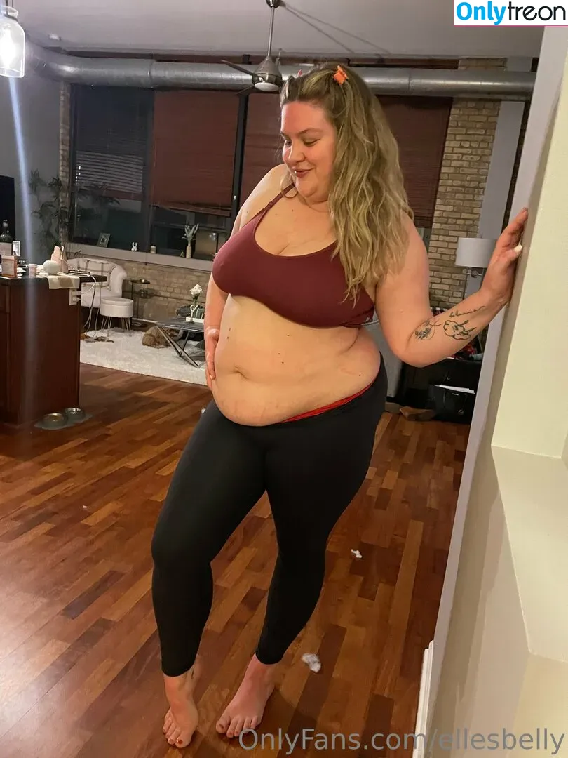 ellesbelly nude photo #0006 (ellesbelly)