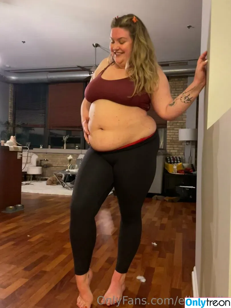 ellesbelly nude photo #0008 (ellesbelly)