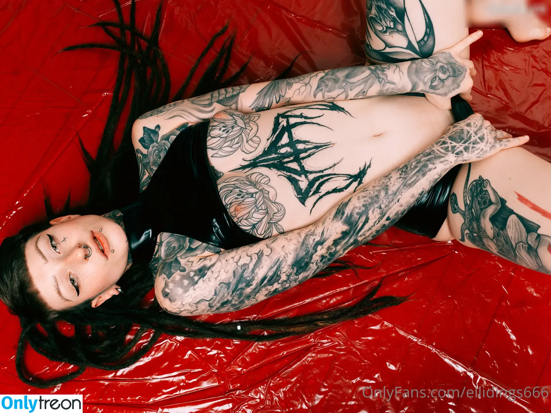 ElliDings666 nude photo #0047 (elli_dings666 / skyress_vip)