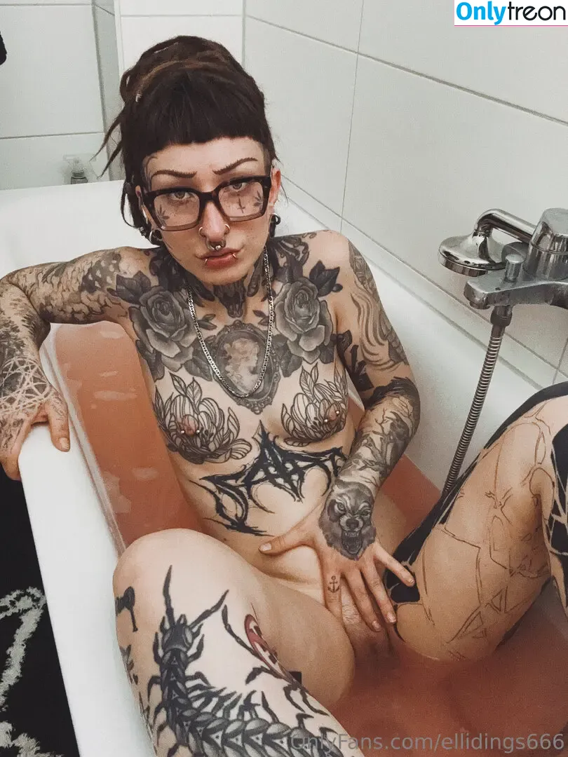 ElliDings666 nude photo #0131 (elli_dings666 / skyress_vip)
