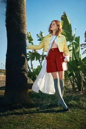 Ellie Bamber / elliebamber_ / honeybambs nude photo #0021