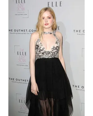 Ellie Bamber / elliebamber_ / honeybambs nude photo #0134