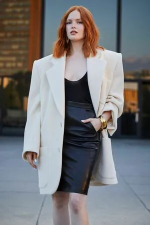 Ellie Bamber / elliebamber_ / honeybambs nude photo #0140