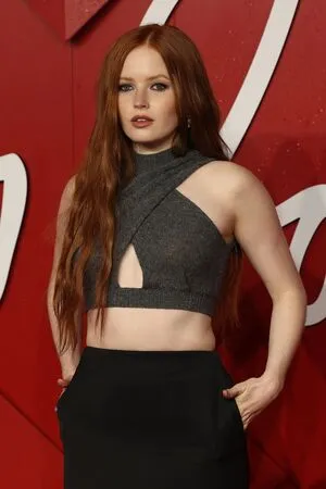 Ellie Bamber / elliebamber_ / honeybambs nude photo #0151