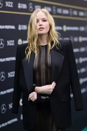 Ellie Bamber / elliebamber_ / honeybambs nude photo #0269