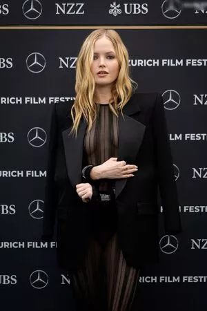 Ellie Bamber / elliebamber_ / honeybambs nude photo #0282