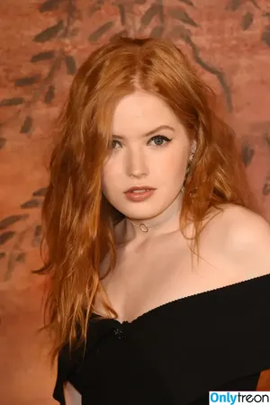 Ellie Bamber / elliebamber_ / honeybambs nude photo #0525
