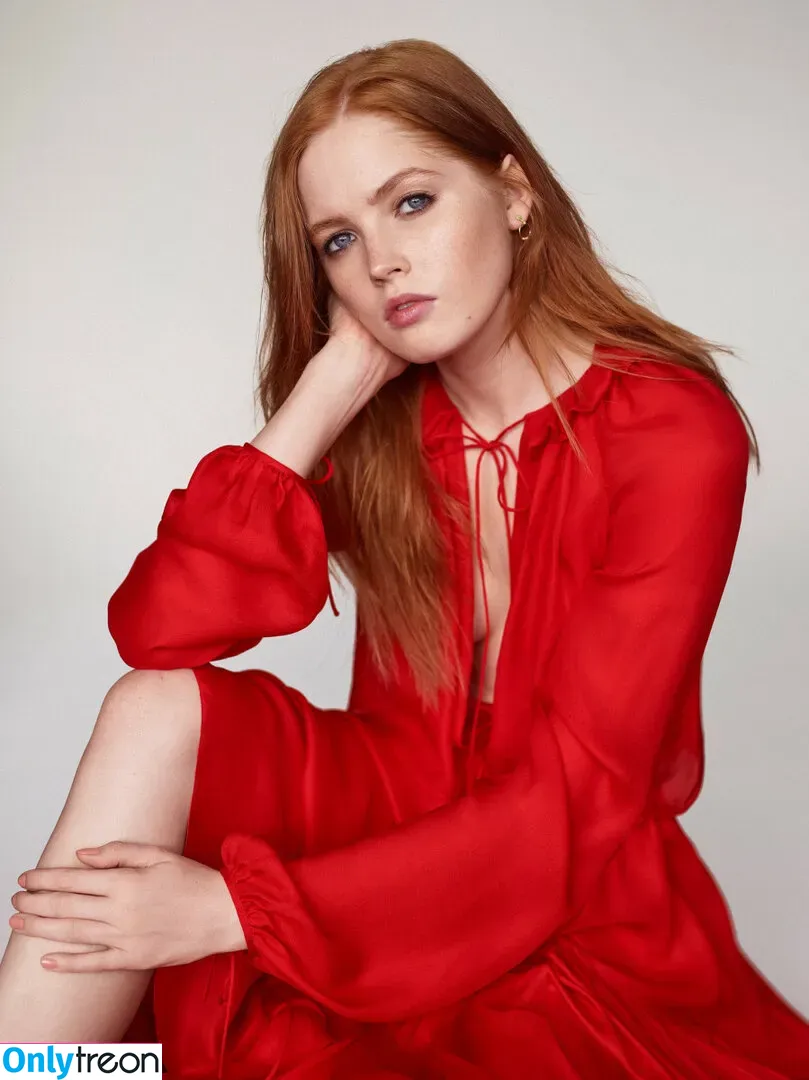 Ellie Bamber nude photo #0186 (elliebamber_ / honeybambs)