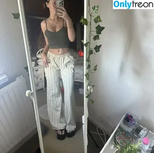 Ellie Done / elliedonex / sisbliss nude photo #0007