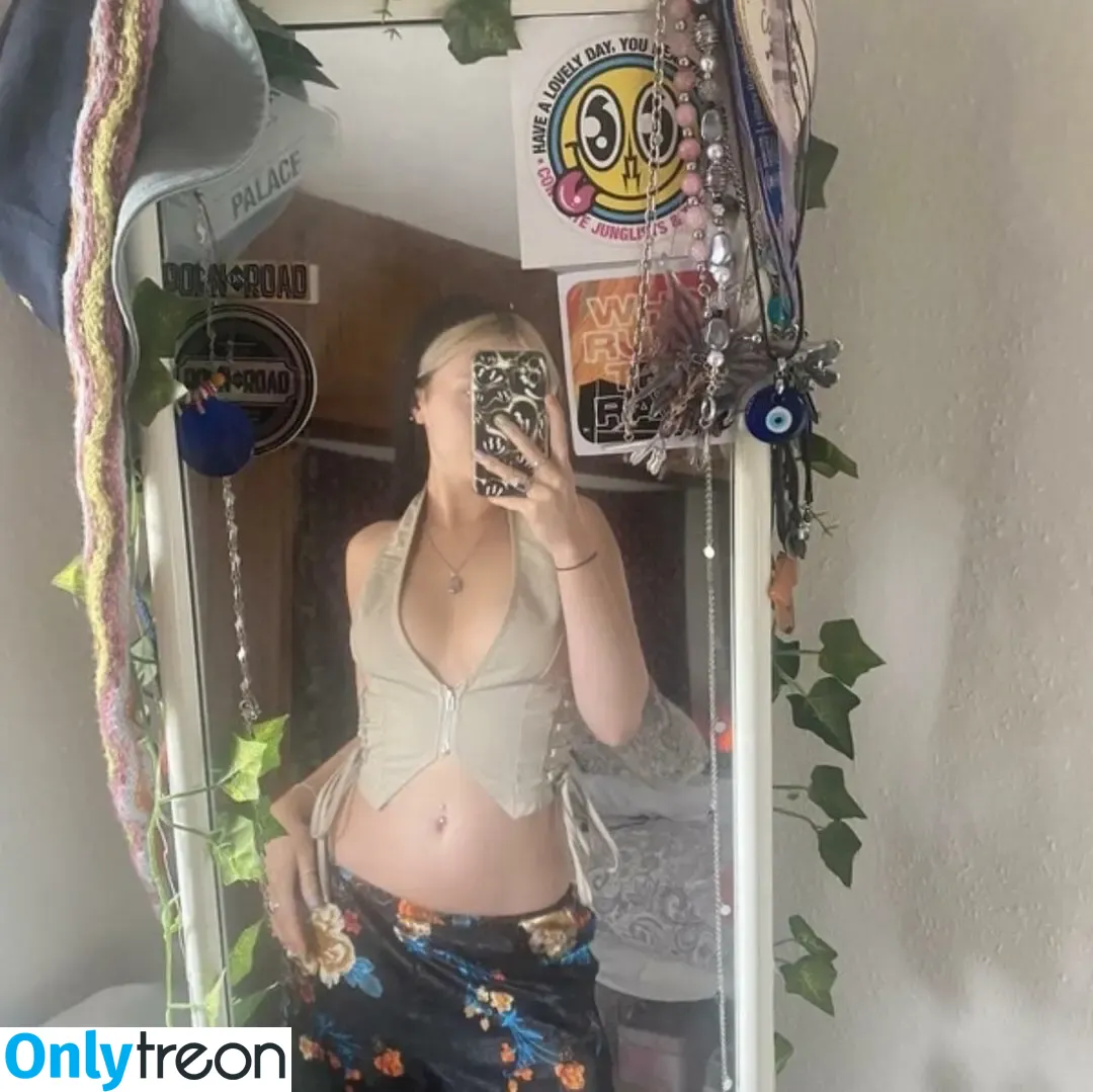 Ellie Done nude photo #0026 (elliedonex / sisbliss)