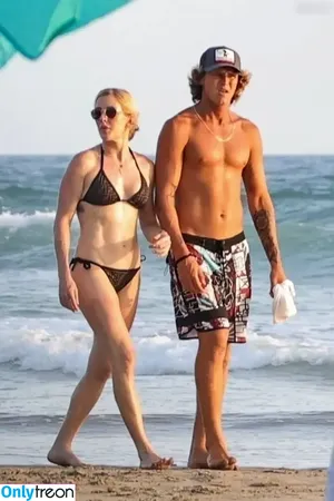 Ellie Goulding / elliegoulding / zarinamae nude photo #0933