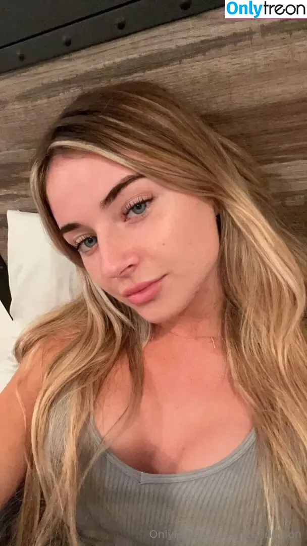 ellieanderson nude photo #0039 (ellieanderphd)