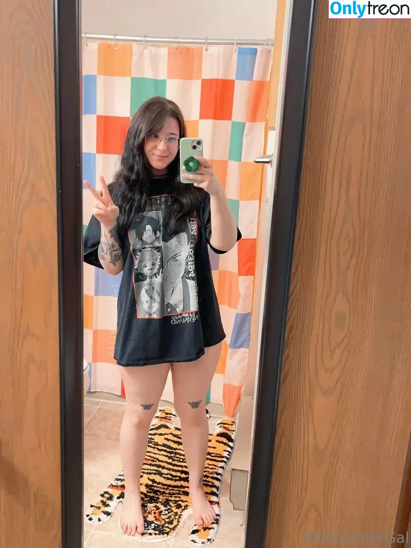 EllieGamerGal nude photo #0236 (ellie_gamergal1)