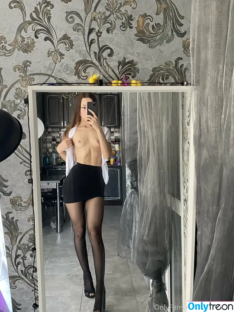 ellieleen nude photo #0413 (ellieleen1 / itsnoteliieleen)