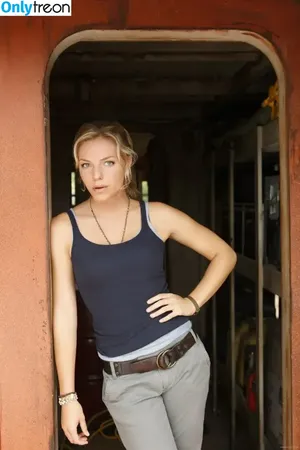 Eloise Mumford / eloisemumford nude photo #0014