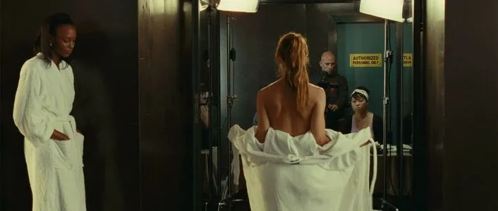 Elsa Pataky / elsapataky_ / elsapatakyconfidential nude photo #0093