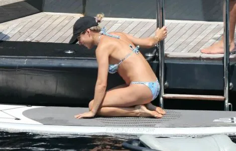 Elsa Pataky / elsapataky_ / elsapatakyconfidential nude photo #0217