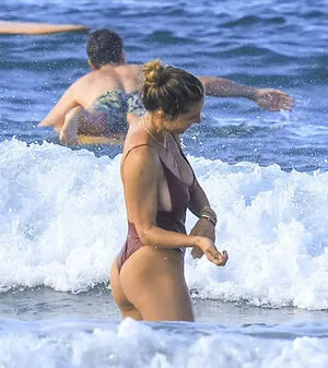 Elsa Pataky / elsapataky_ / elsapatakyconfidential nude photo #0288