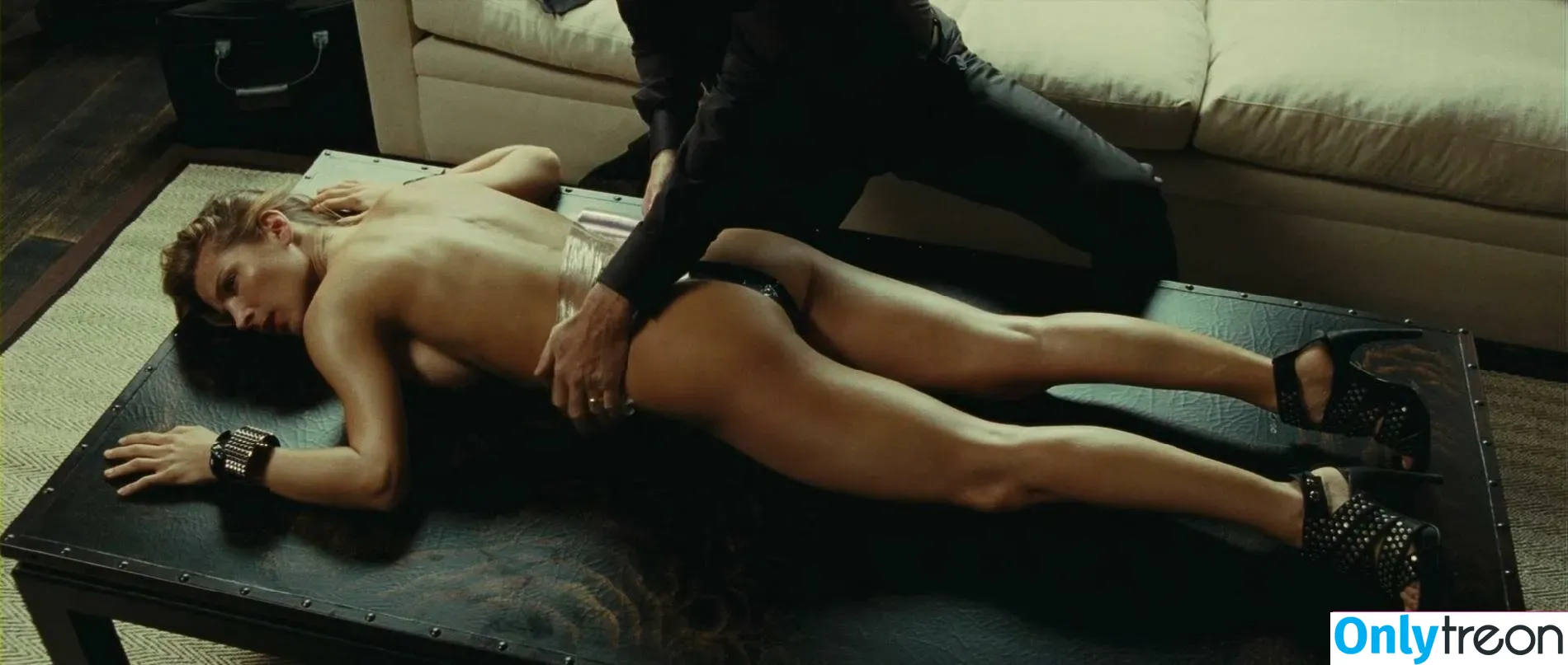 Elsa Pataky nude photo #0073 (elsapataky_ / elsapatakyconfidential)