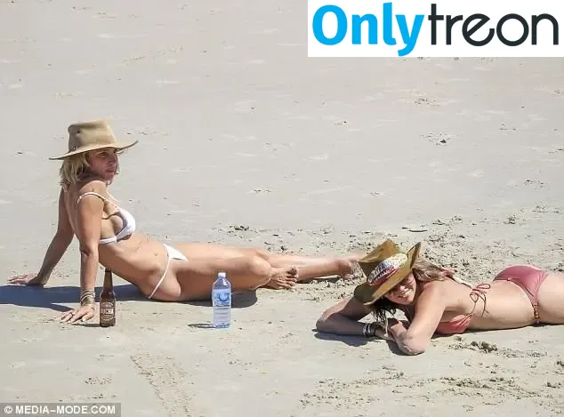 Elsa Pataky nude photo #0543 (elsapataky_ / elsapatakyconfidential)