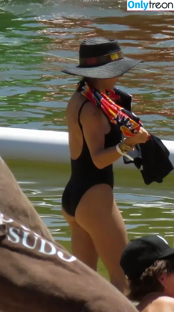 Elsa Pataky nude photo #0638 (elsapataky_ / elsapatakyconfidential)