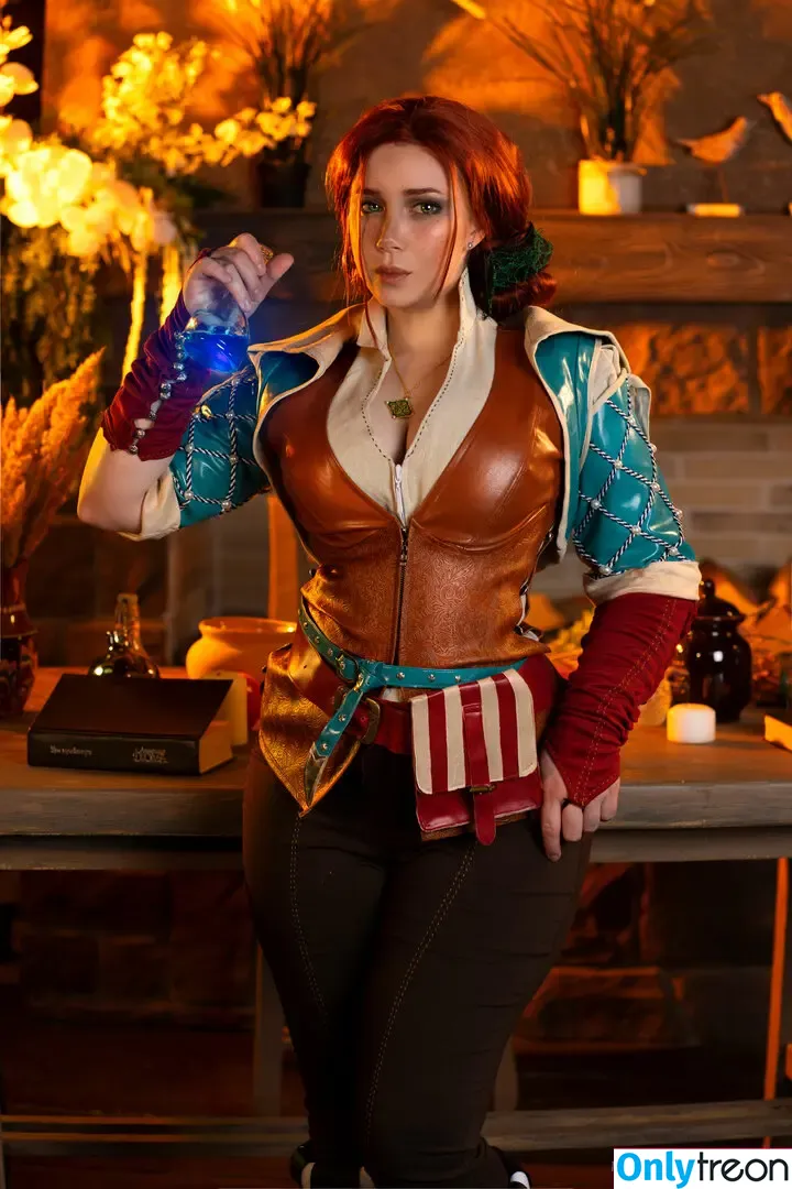 Elune Cosplay nude photo #0929 (cosplayelune / elune_cosplay)